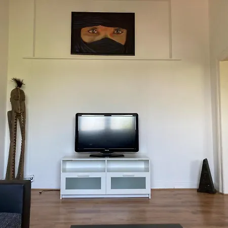 Διαμέρισμα Gemuetliche Altbauwohnung Im Wuppertaler Westen Βούρπεταλ