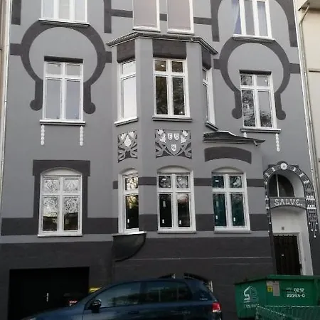 Gemuetliche Altbauwohnung Im Wuppertaler Westen * Βούρπεταλ